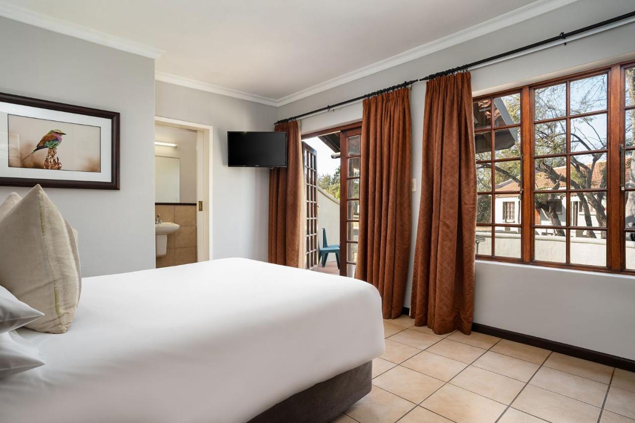 Premier Hotel Roodevalley Преторія Екстер'єр фото
